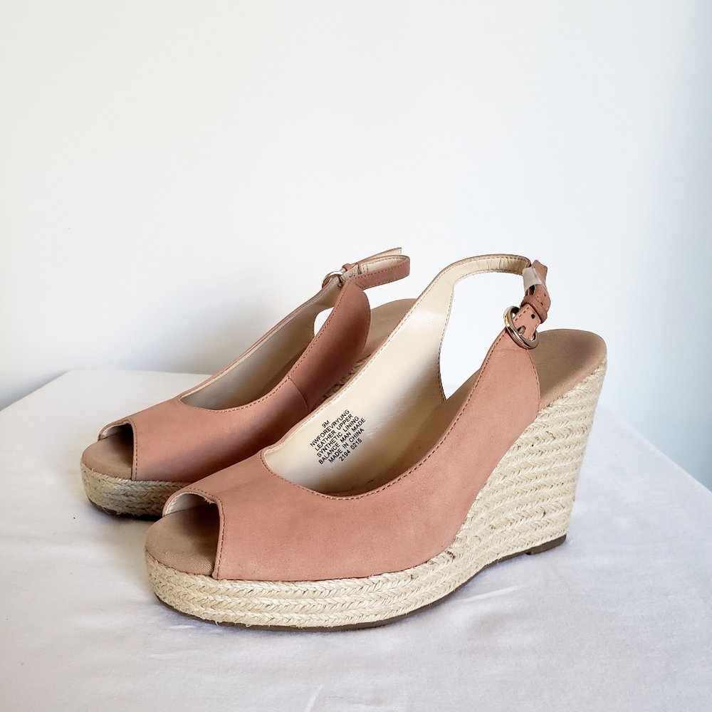 Nine West Leather Peep Toe Slingback Wedges Size 9